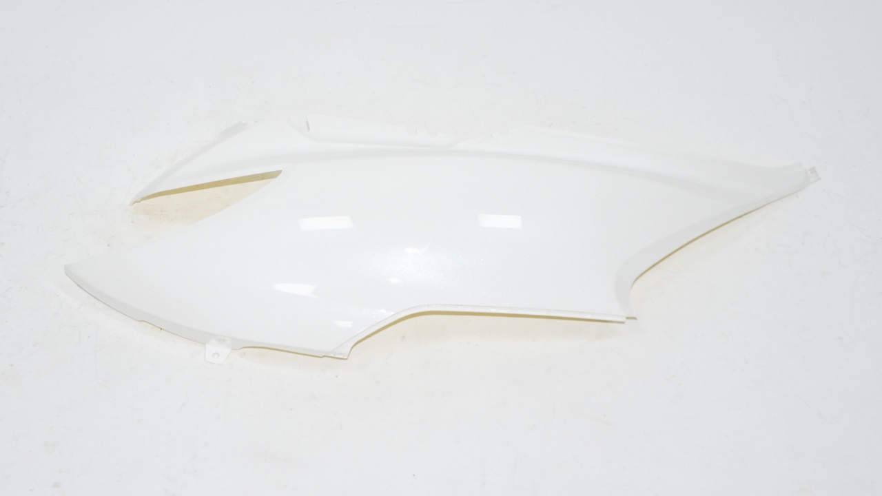 ARKA YAN PANEL SAĞ BEYAZ (SPONTINI110)